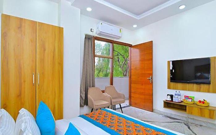 FabHotel The Param Continental