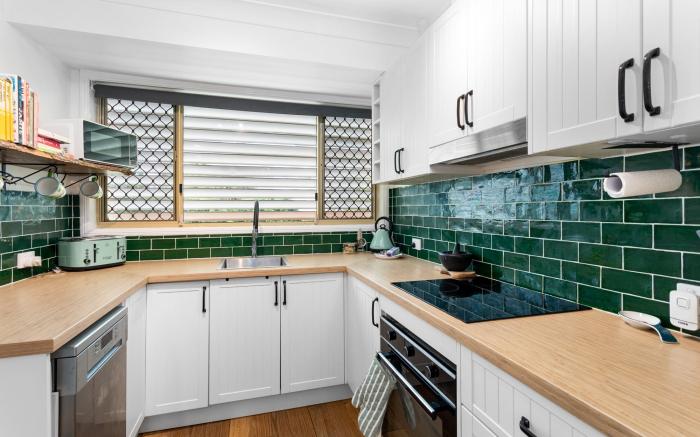 Seaside Serenity: Charming 2-Bedroom Getaway