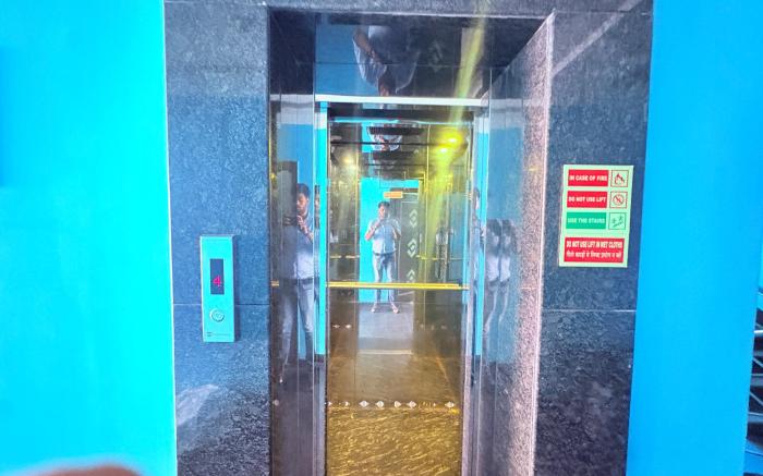 Four Square Lite Heaven Sea