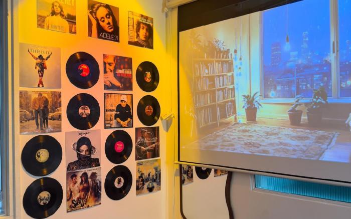 Home. Homestay - The Chamber Room