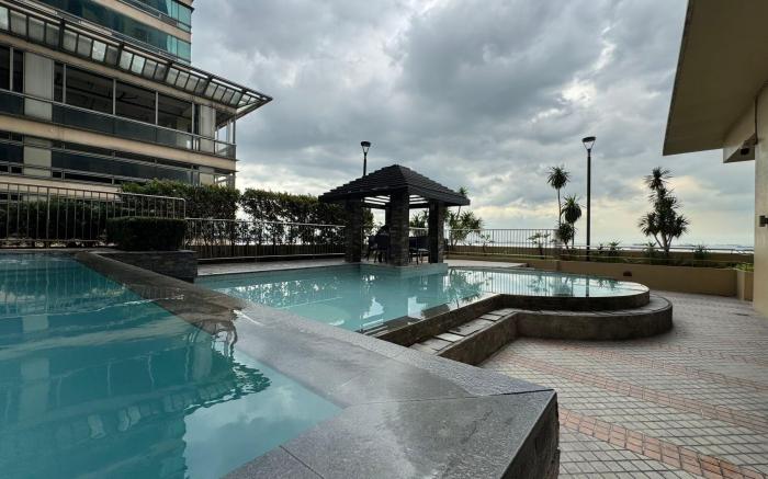 Grand Riviera Suites