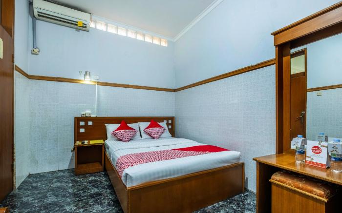 Dancenter Patradisa Hotel