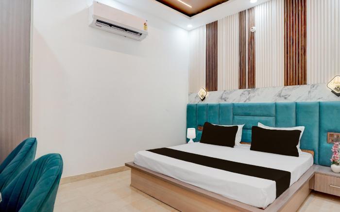 SPOT ON G Grand Hotel