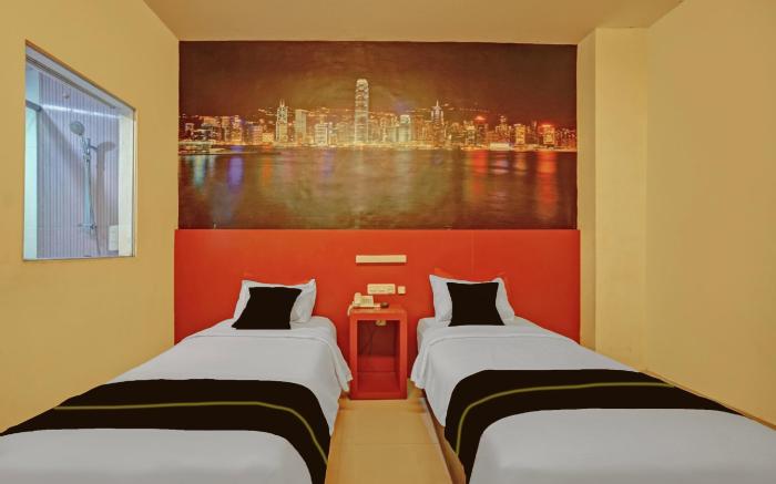 Dancenter Fariz Singosari Hotel