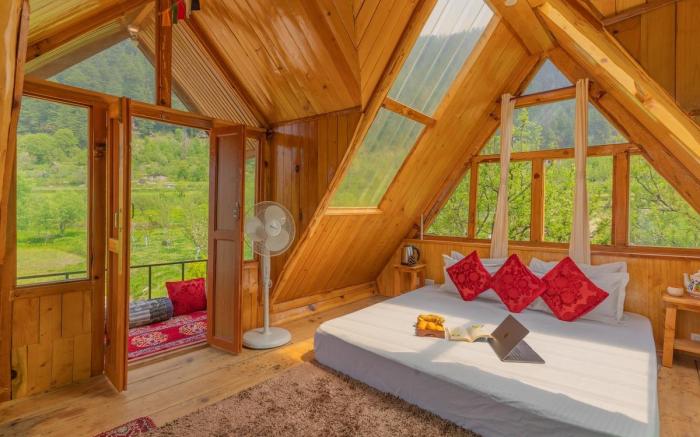 Cosy duplex cottage in Sainj Valley