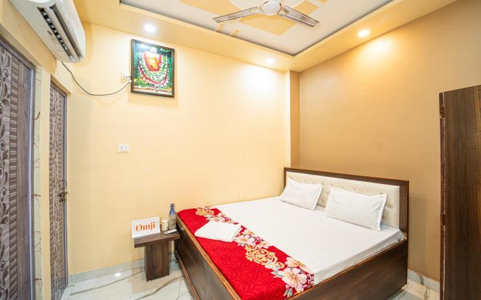 Omji Chintamani Ganesh - Authentic Ashram Stay