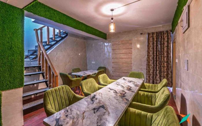 Zostel Homes Shoghi (Shimla)