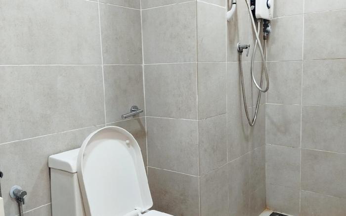 Modern Queen Studio by ComfyAsia