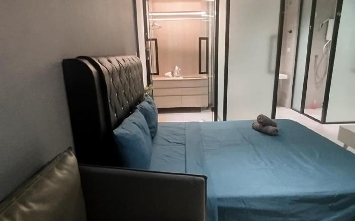 Comfy Queen Studio by ComfyAsia