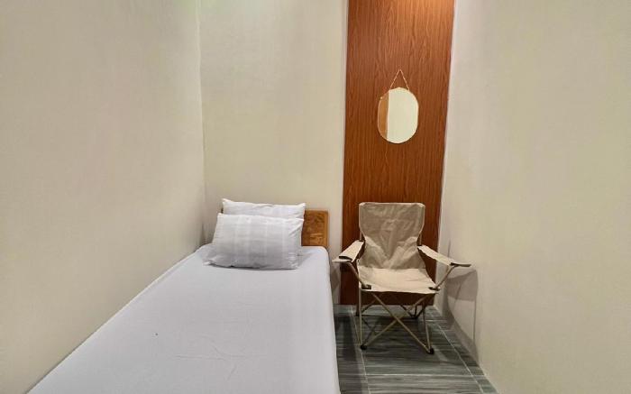 Small Room Near SM Lipa City and The Outlets