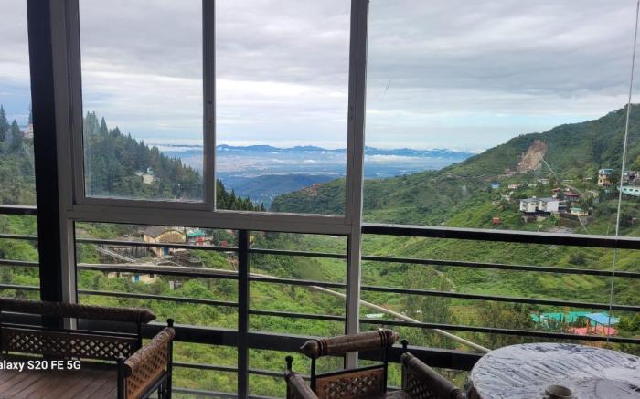 Hotel SkyWing By MountMemory