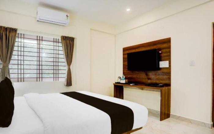 Hotel grand Vista near International Airport Benga