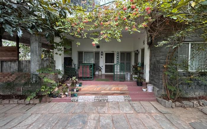 Modern set of 3 Double bedrooms Dharamshala
