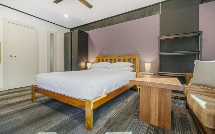 McLaren Flat Studio Near Vineyards