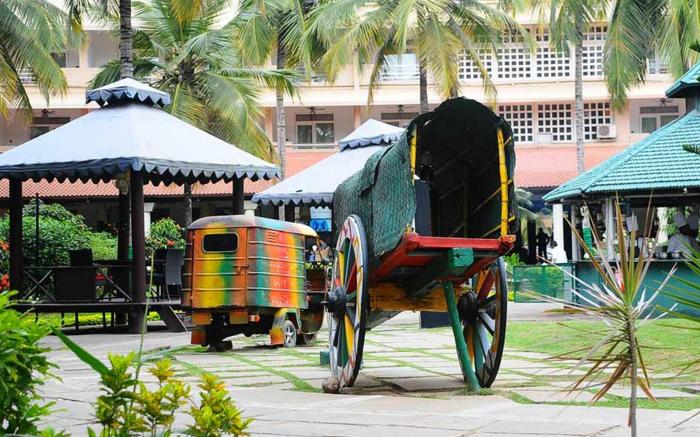 Royal Orchid Resort & Convention Centre