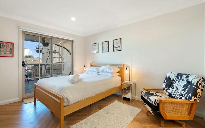 3-Bed Apartment in Holiday Style Resort with Pool