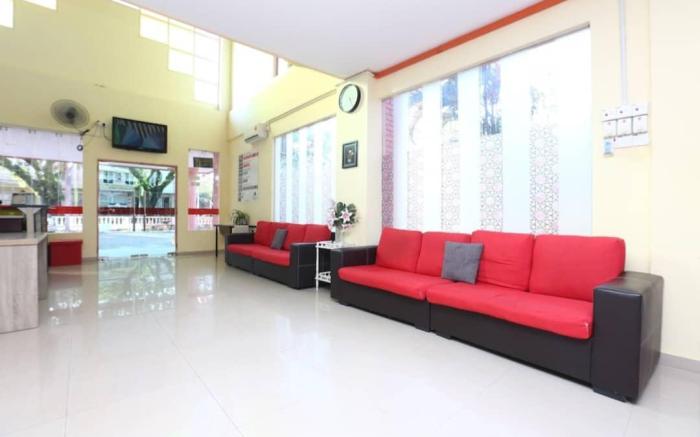 Pelangi Marang by Tanjung Sukai