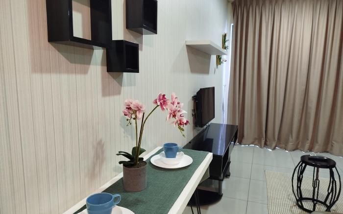 Superior Suites at Trefoil by ComfyAsia A14