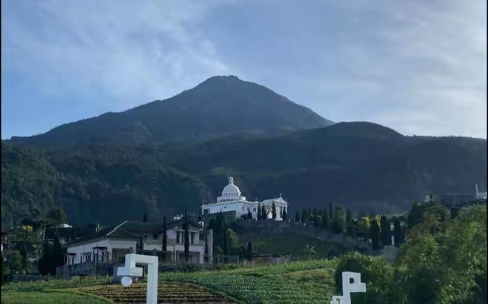 Nuha Glamping Syariah Tawangmangu