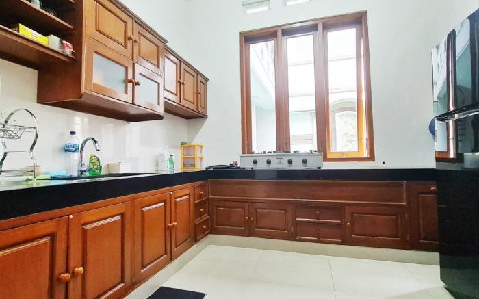 Entire Home 5BR  Puncak Dieng Home w Driver's Room