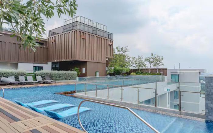 Bluesky d'Edge Thao Dien Luxury Vacation