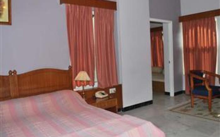 Sarovar - Lake Facing Boutique Hotel On Lake Pichola