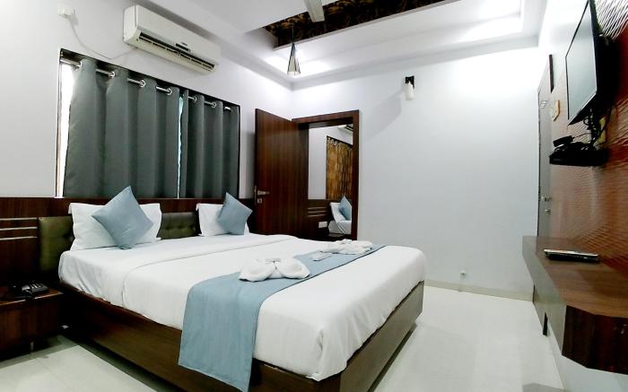 Hotel Kiara Govind Park