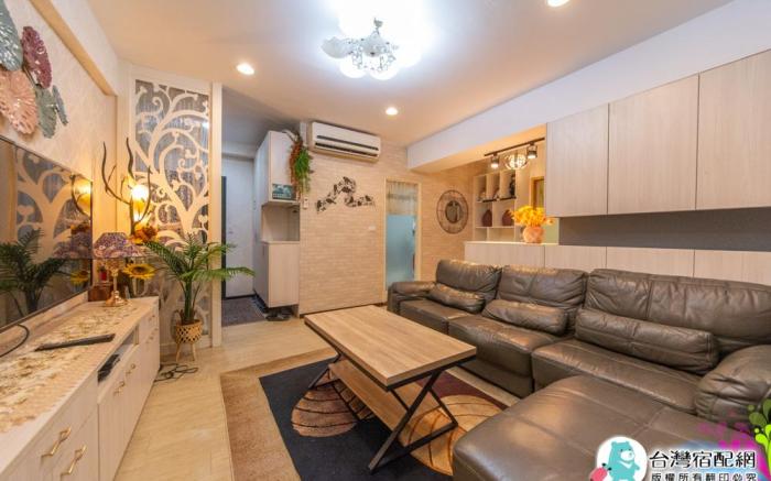 溫馨8人房(3房1廳)｜一次只接一組客人，位於中西區市中心，交通便利