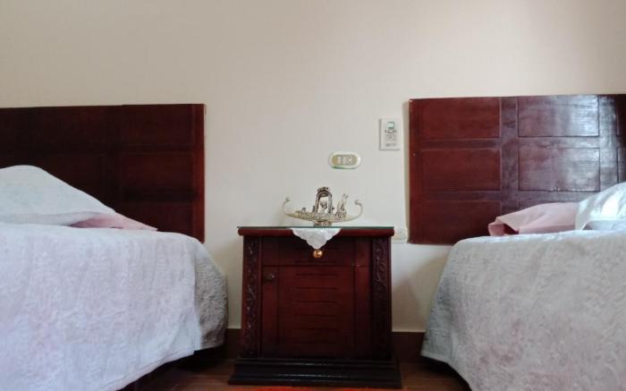 Pyramids Plateau Inn