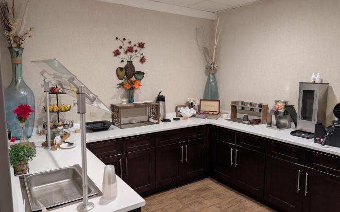 Best Western Plus Miamisburg-Dayton Suites, Banquets & Hotel