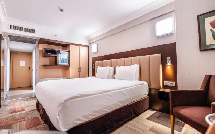 Lamartine Hotel