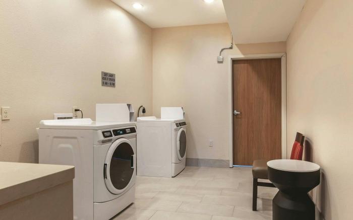 Fairfield by Marriott Inn & Suites Kansas City Shawnee