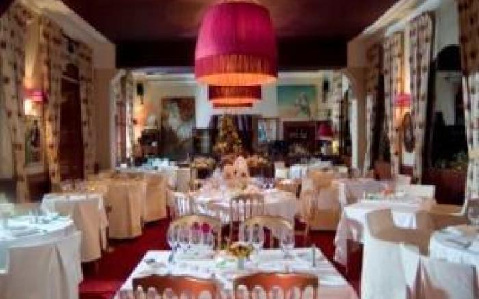 Hotel du Cheval Blanc - Paris Marne La Vallee