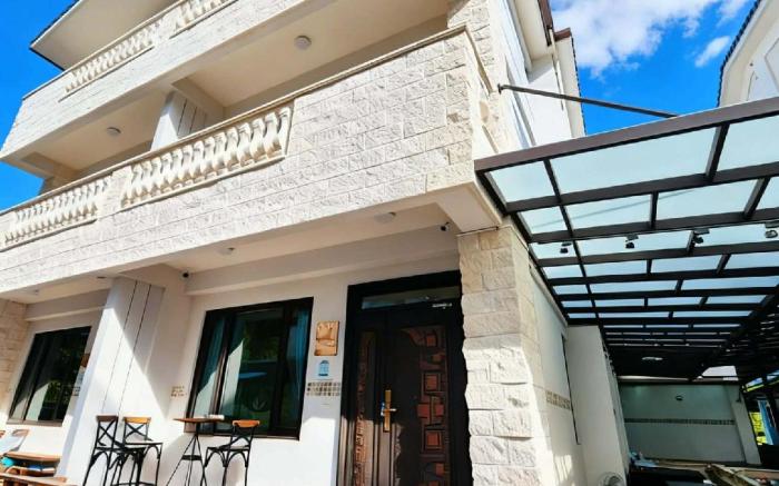 宜蘭禾光宅包棟民宿 l 依人數開房