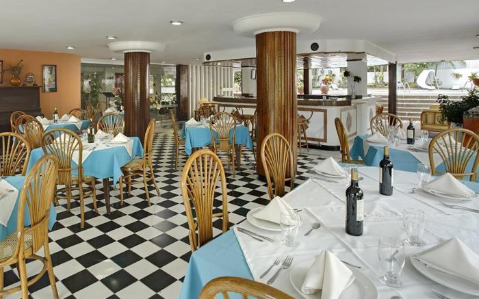 Hotel Bahia Cartagena