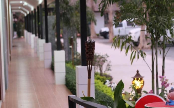 Phakawan Hotel