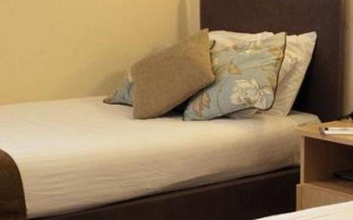 King Robert Hotel