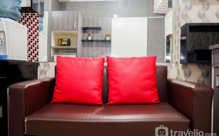 Comfy and Clean 2BR Green Pramuka Apt By Travelio