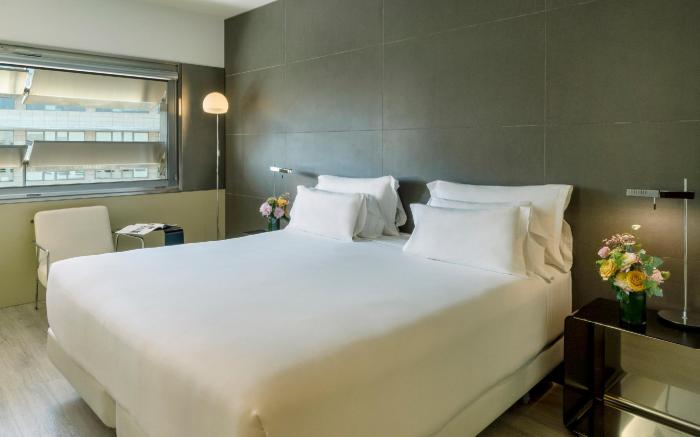 NH Collection Barcelona Constanza