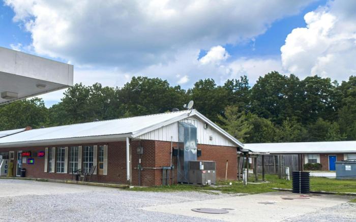 The Way Inn by OYO Spencer