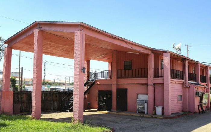 Way Side Inn by Hotel O Dallas near Fair Park Downtown