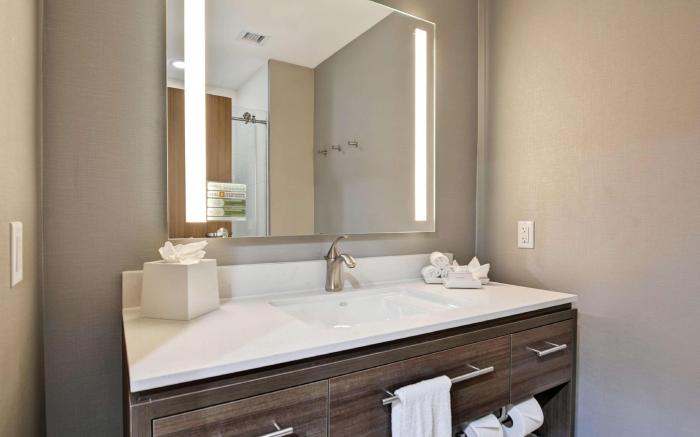 Home2 Suites by Hilton Bedford DFW West