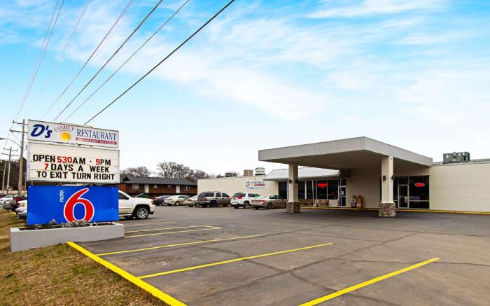 Motel 6 Alma, AR