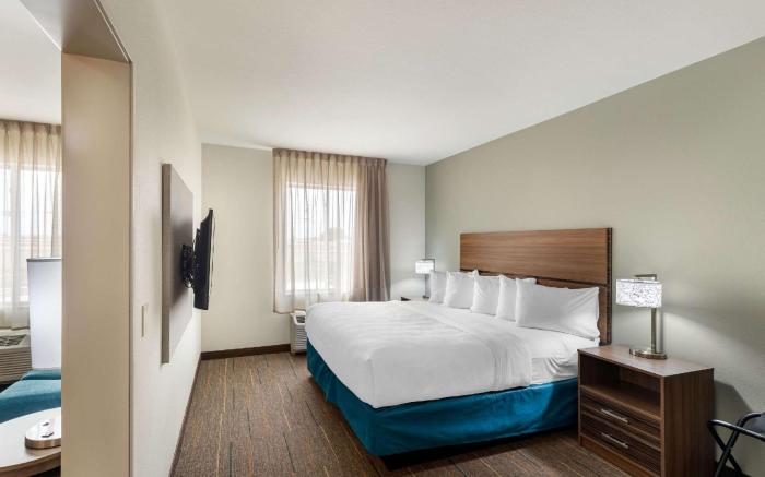 MainStay Suites Lancaster Dallas South