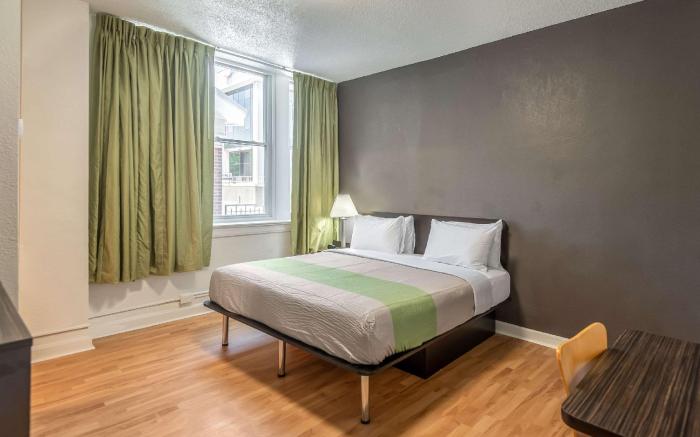 Quality Inn & Suites Kansas City Downtown