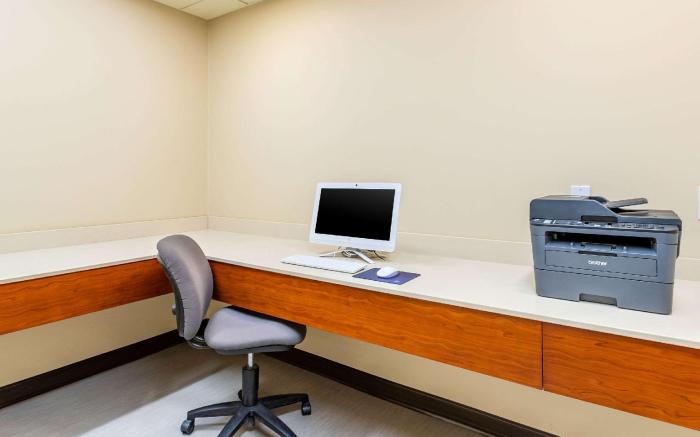 Comfort Inn & Suites West Des Moines