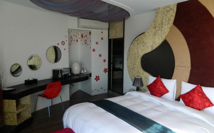 Tile Dome Hotel