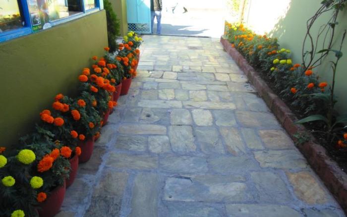 R and R Guest House