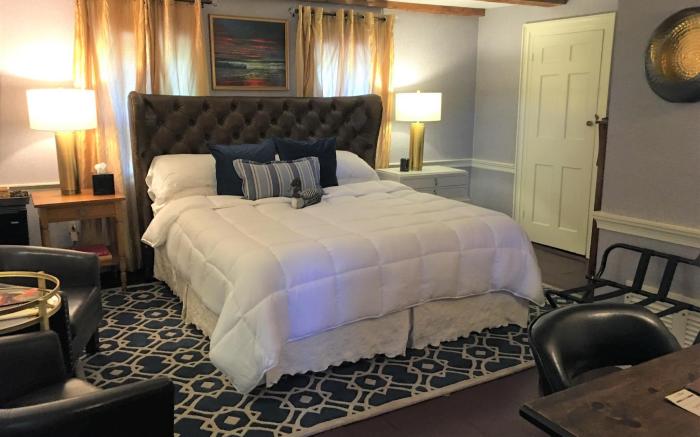 Center Lovell Inn