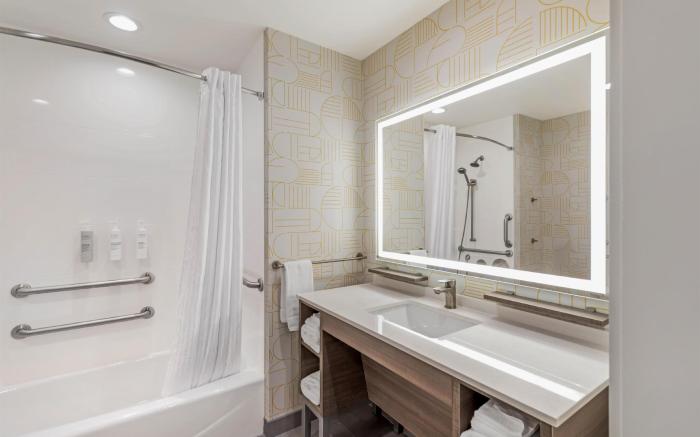 Home2 Suites by Hilton Calera